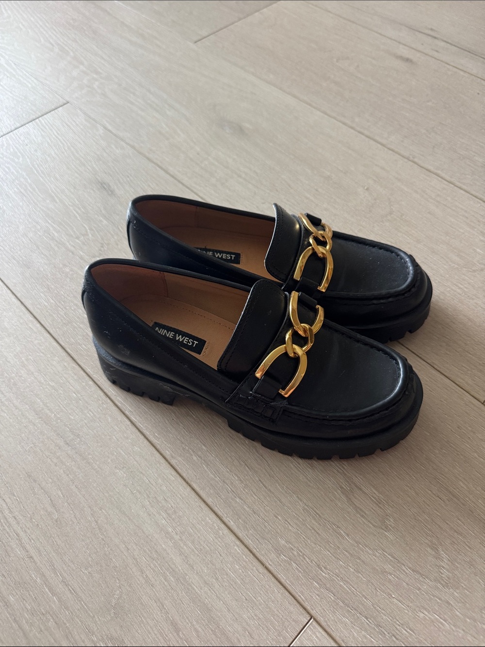 Nine West Black Leather Chunky Loafer with Gold Chain